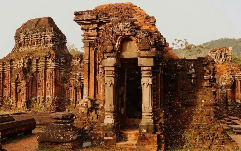 Tours dédiées à Shiva : mystères sacrés de My Son